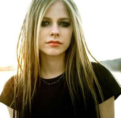 Avril Lavigne Fashion Styles - punk and street styles
